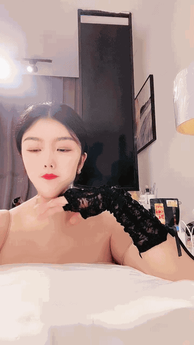 1b8f8a26a3ecb6721_compressed.gif